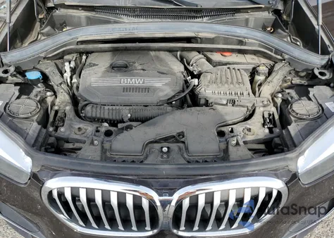 2020 BMW X1 Sdrive28I z USA, uszkodzony, nr VIN WBXJG7C00L5P57558